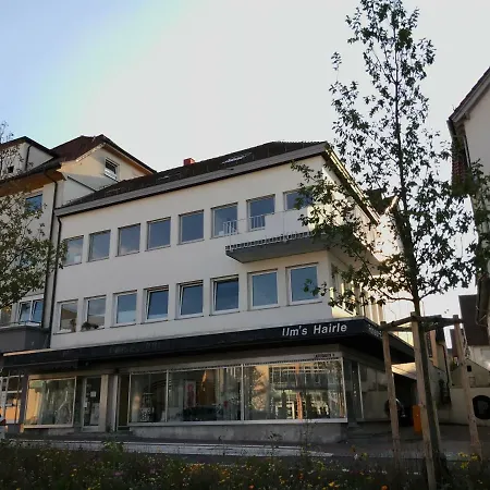 Gegenueber Vom Kurhaus *